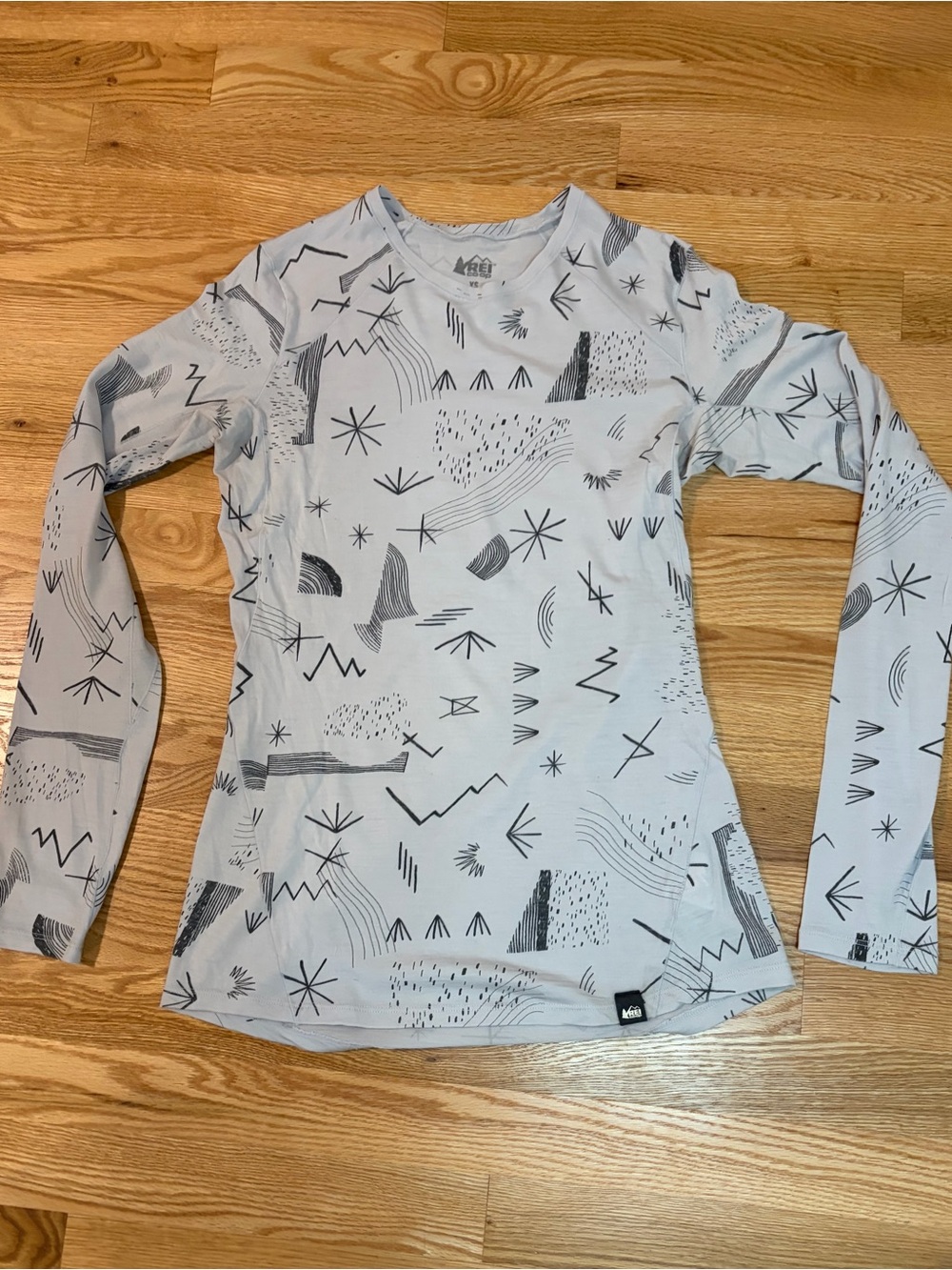 REI women’s XS 100% merino wool base layer shirt long sleeve thermal top graphic